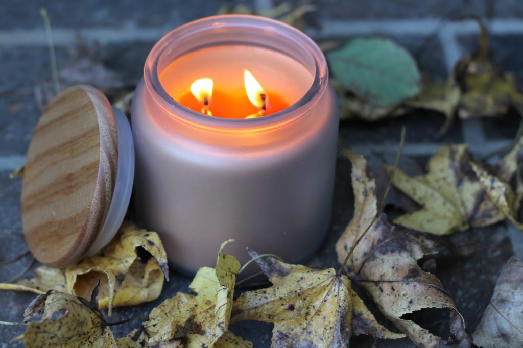 Fall Scents Best Soy Candle Scents to Make a Cozy Home